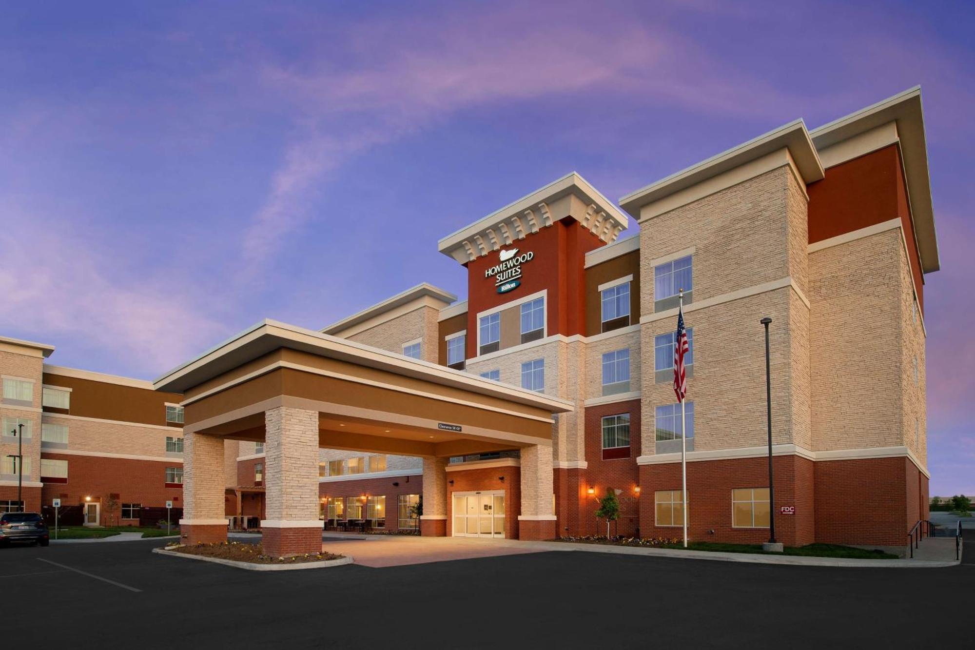 Homewood Suites By Hilton Kansas City Speedway Εξωτερικό φωτογραφία